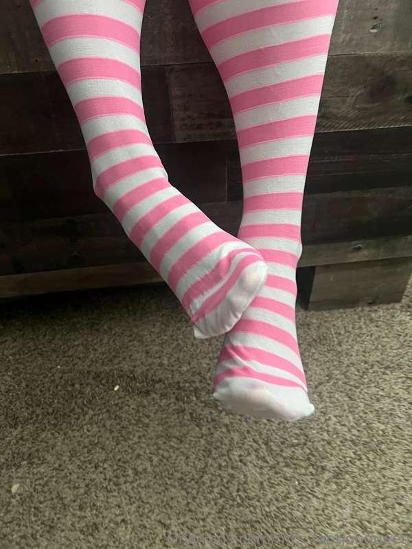 mrs_footjobqueen image #28