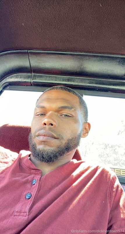 dickherdown574 image #0