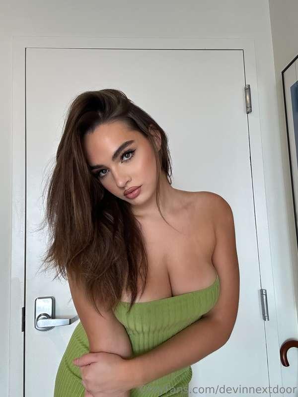 Halfway to the weekend! 💚