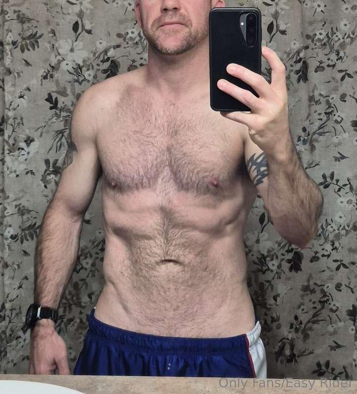 Happy Saturday OF friends!