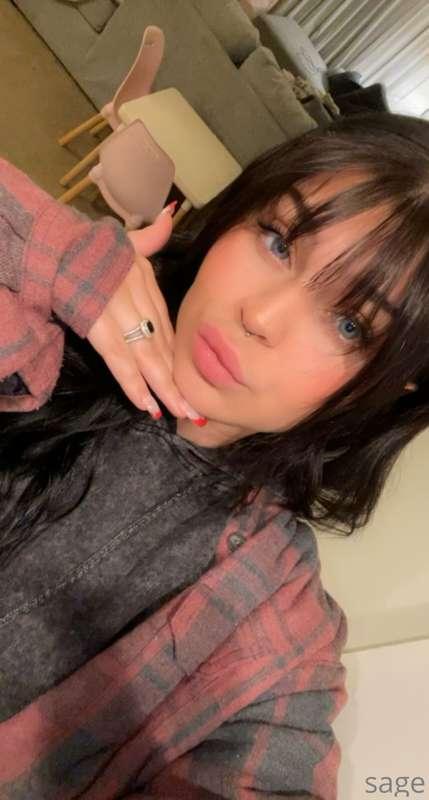 unlock any message right now for a bonus video 😋 tonight onl..