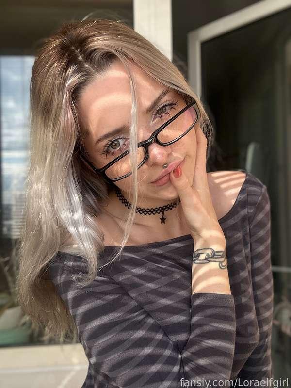 loraelfgirl image #2