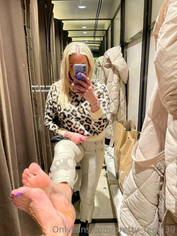 pretty_feet_39 image #0