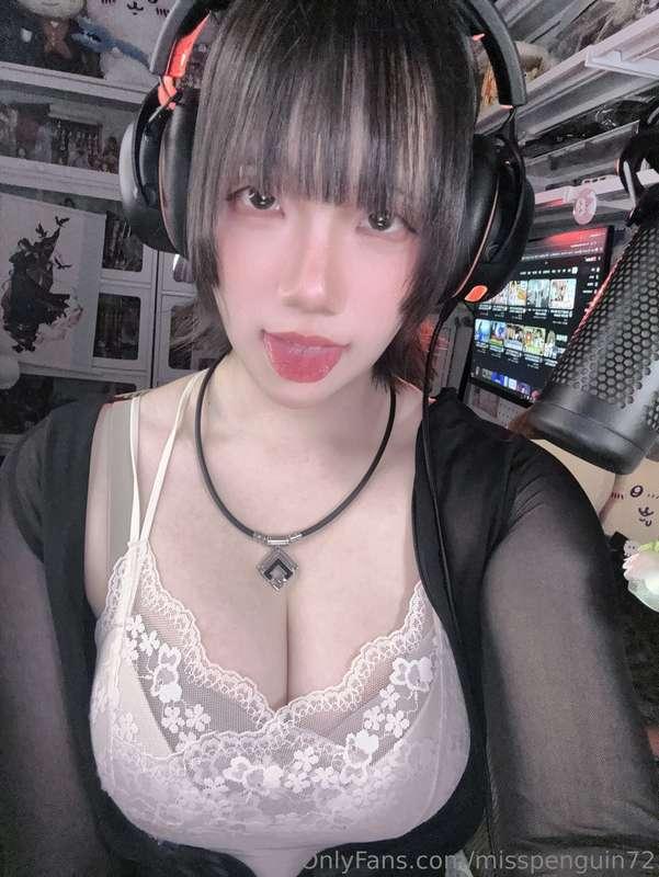 misspenguin72 image #2