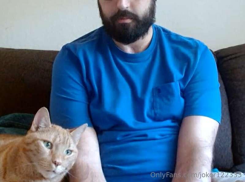 From cat petting live!