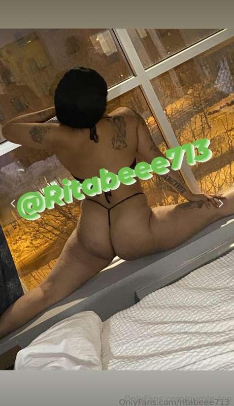 🍓 Sexting
💦 Nud3s
📸 Sexy photos
🥰 Videos
😜 Custom pics/video..