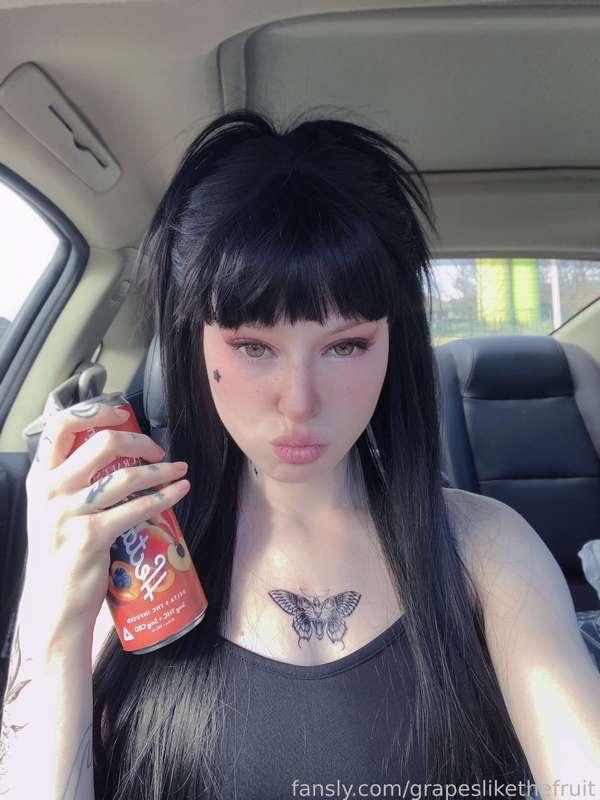 Tip 5$ to buy me a treat 🥤 #fyp #findom #goddess #egirl #sugarbaby #paypigs #cashcows