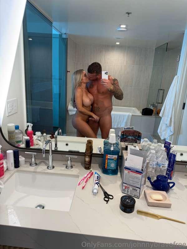 johnnybravofree image #1