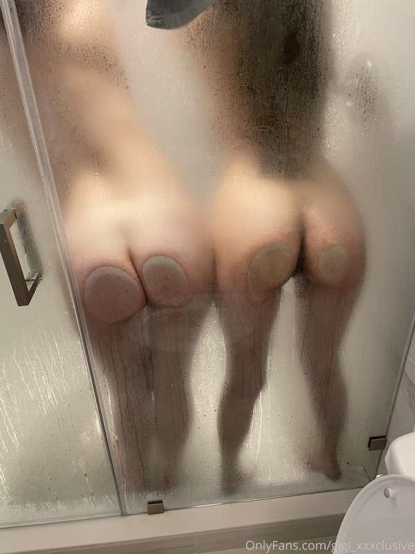 😘