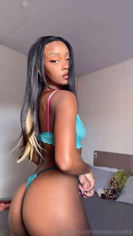 Would join me? 💥🍑