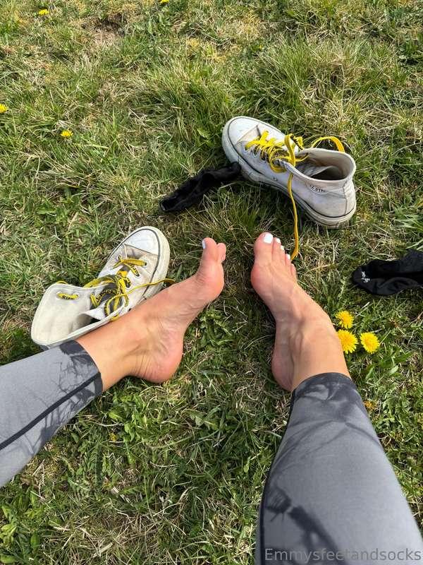 emmyfeetandsocks image #1