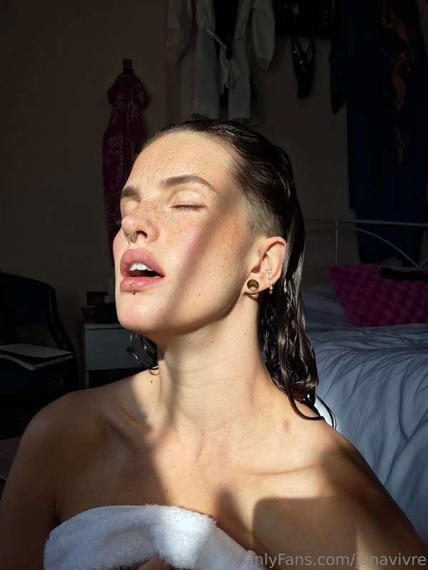 Do you like my undercut? 🥰