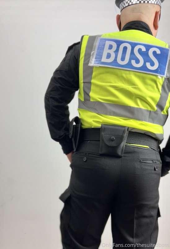 thesuitedboss image #2