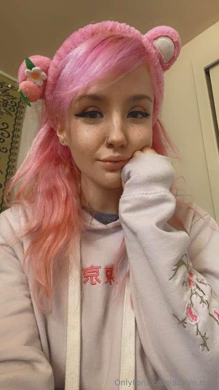 🌹🥀🌷🌷🌷