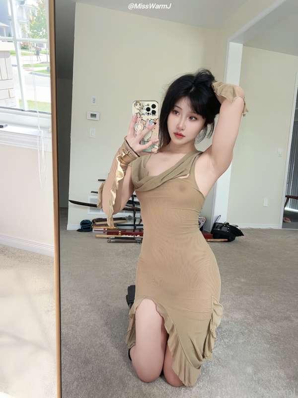misswarmj image #0