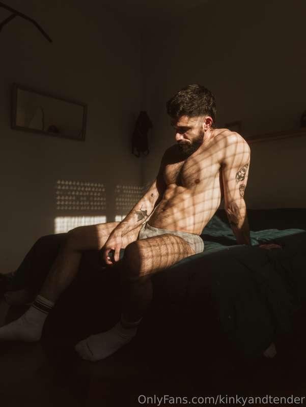 kinkyandtender image #4