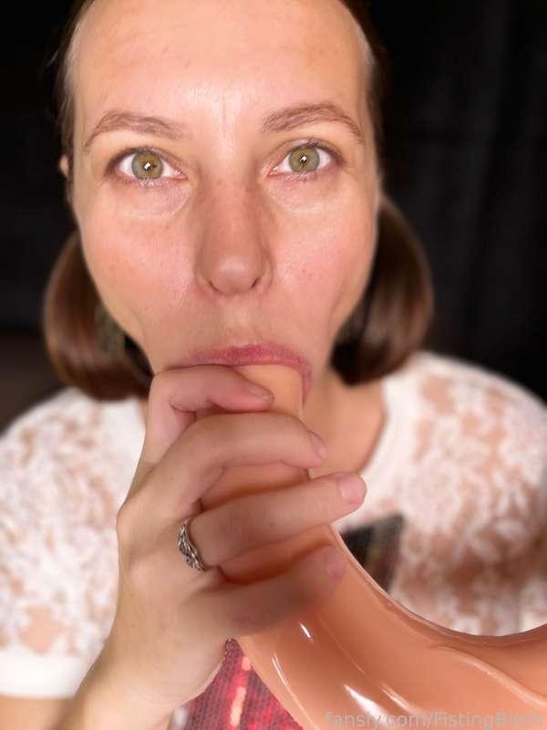 fistingbitch image #31