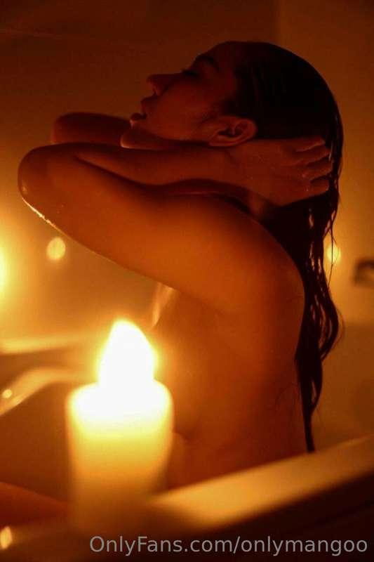 come here, let's enjoy this steamy bath! 💦
