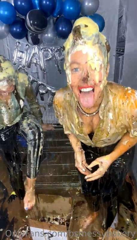 bsmessybakery image #30