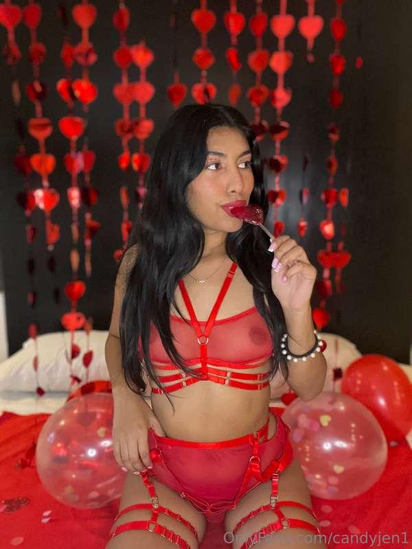 ***HAPPY SAN VALENTINE*** 💘🌹❣️
On this special day I want to..