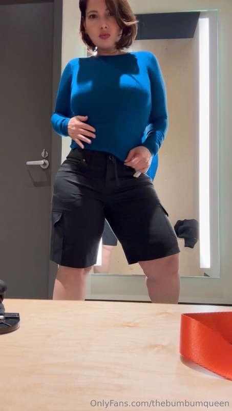 the perfect outfit to hike in, don't you think?