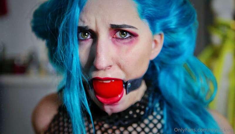 Okay, get ready to see the "Throat GOAT" @tearexqueen suck s..