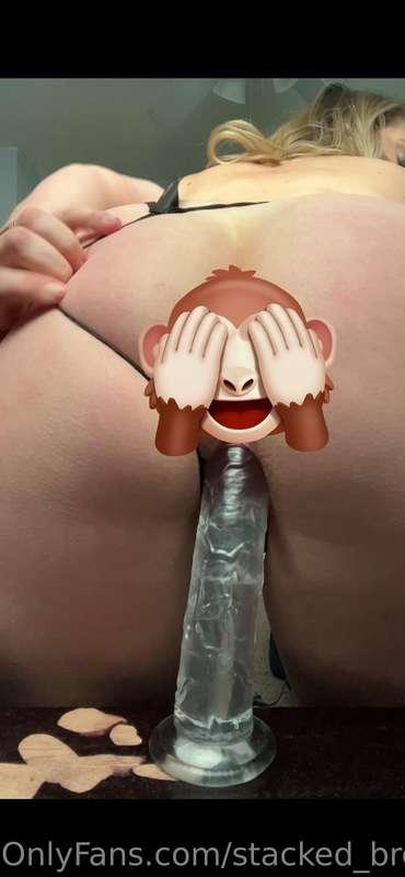 Sub to my VIP page for only $7 to see videos of me using my ..