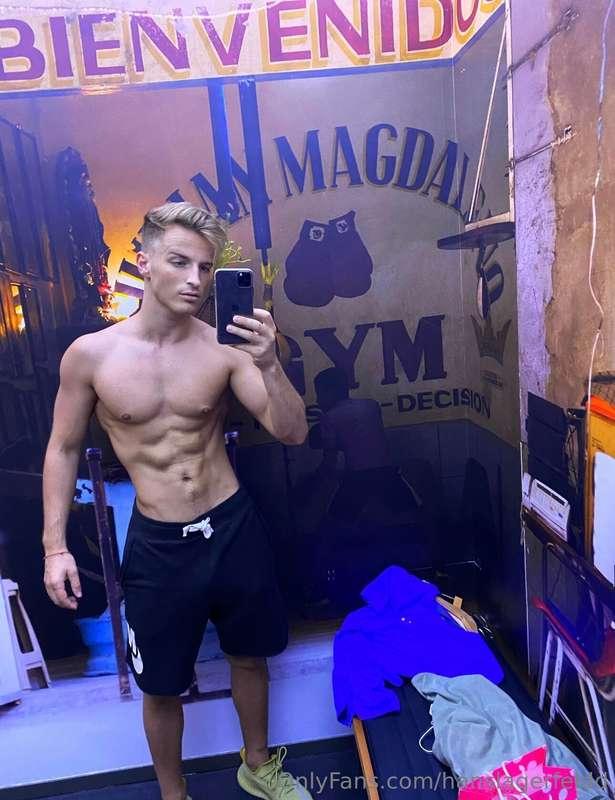 How do you imagine my cock? 🤔