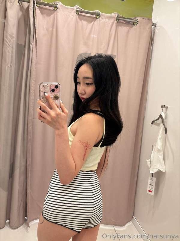 I went out today and suddenly saw these shorts (⁄ ⁄•⁄ω⁄•⁄ ⁄)..