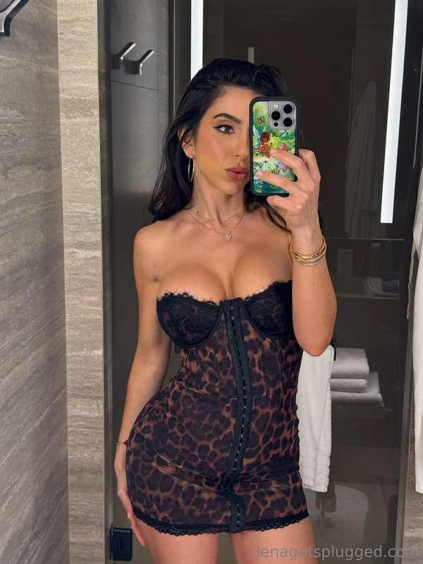 lenatheplug image #0