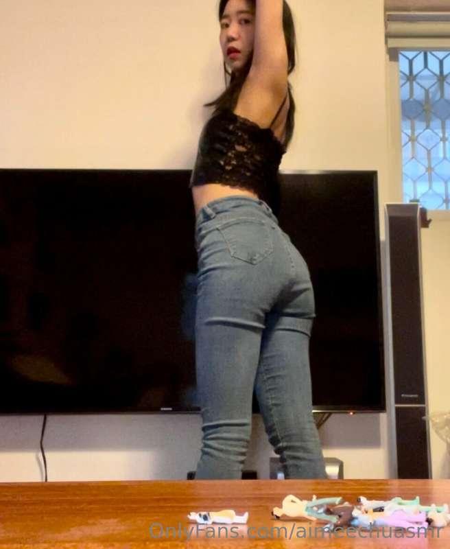 Picture 1: Ohh you and your tiny friends are trying to turn ..