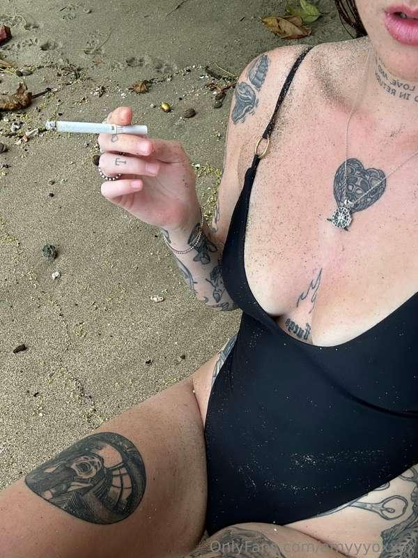 Who wants a smoking custom? 😈