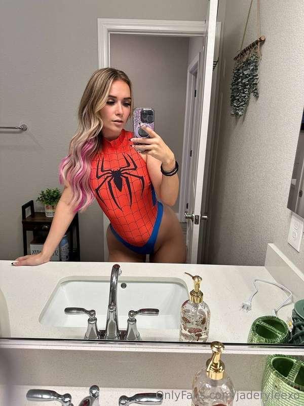 let me trap you in my web 🕸️🕷️❤️