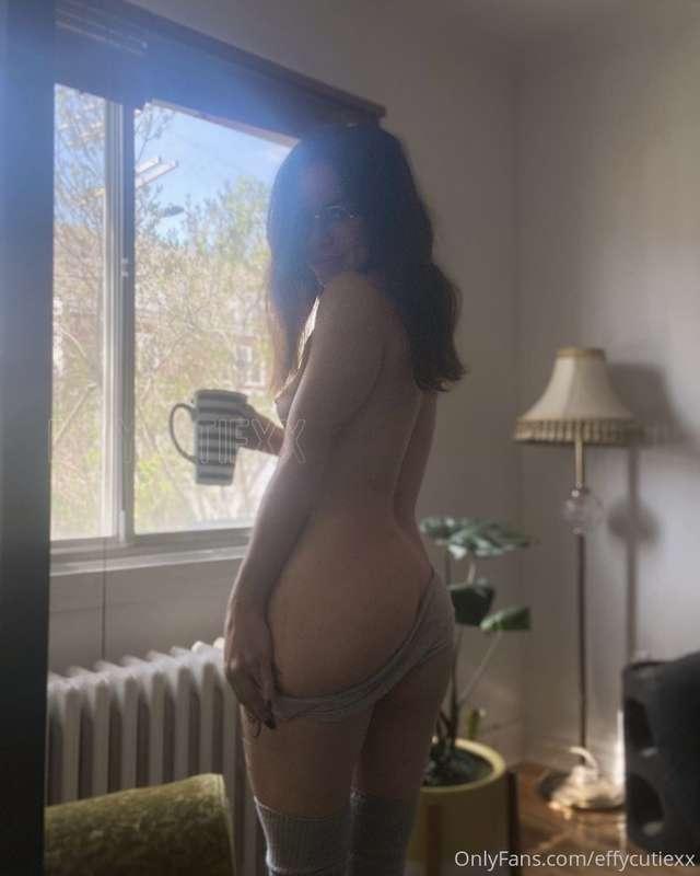 Good morning I’m in the mood for rough sex, cuddles & coffee..