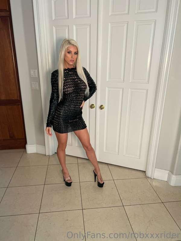 My pussy popped out of this dress on onlyfans.com/blonderide..