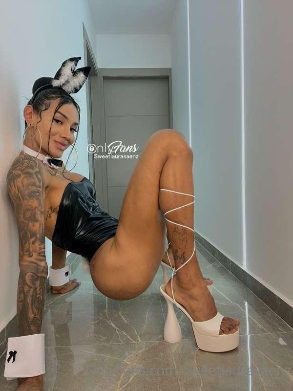 sweetlaurasaenz image #1