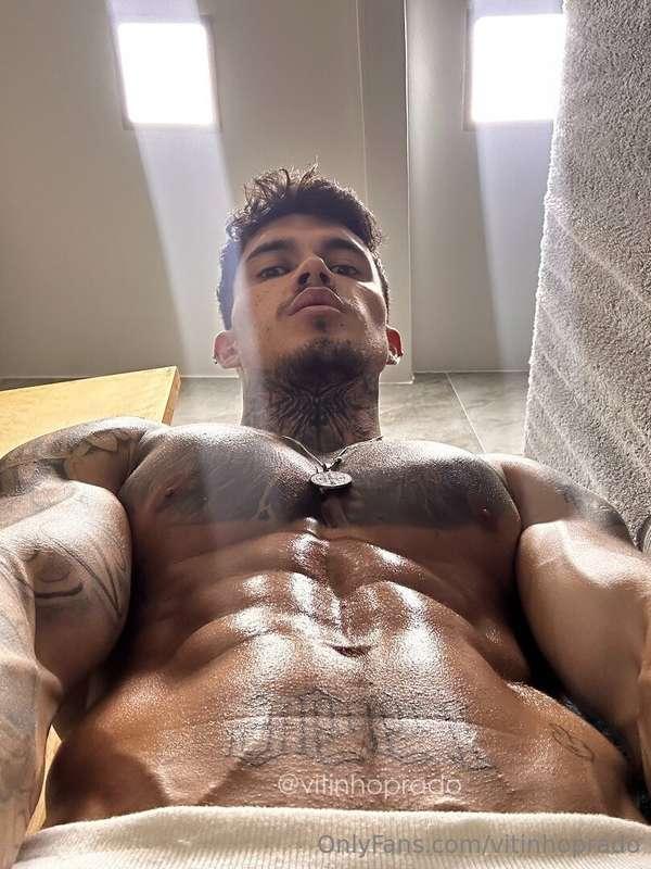 Sua visão enquanto me mama 😈 Boa noite rapazeada 😏  Your vie..