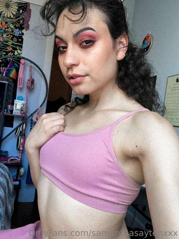 Feeling cute and bold today.