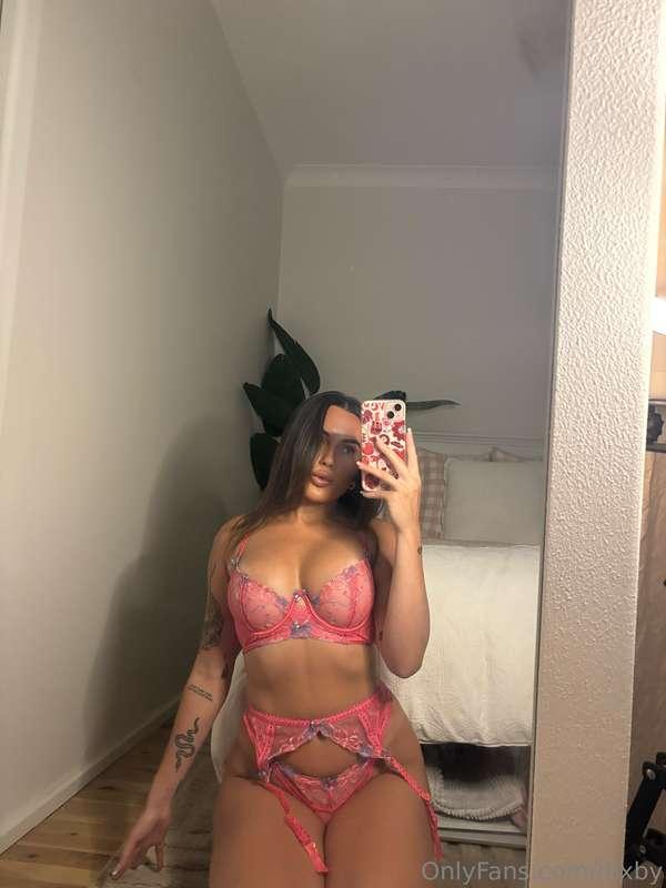hey boo x