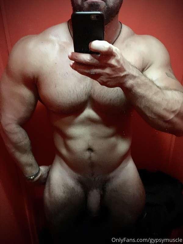Dressed by the shadows