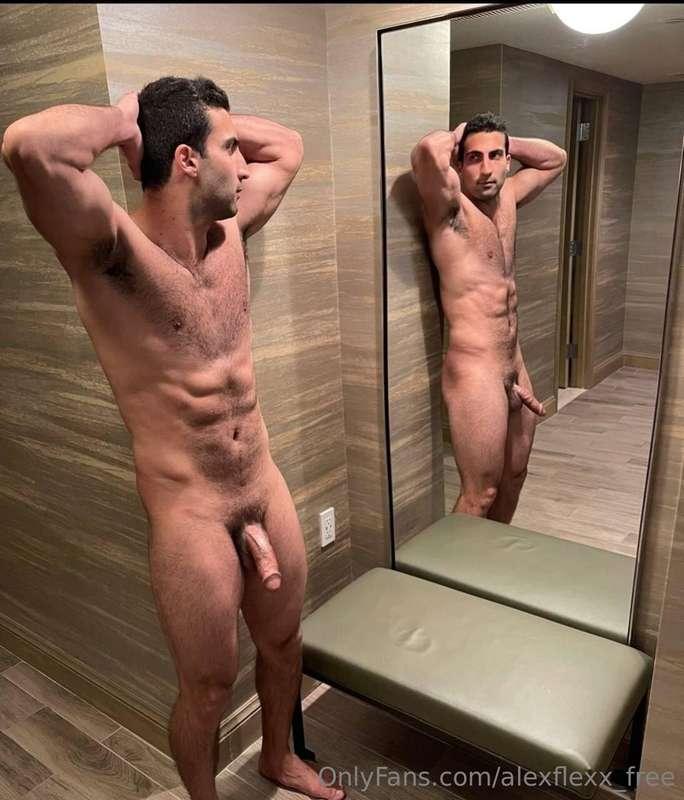 🔥Follow this Hairy muscle alpha Rez, the Persian Prince! @Re..