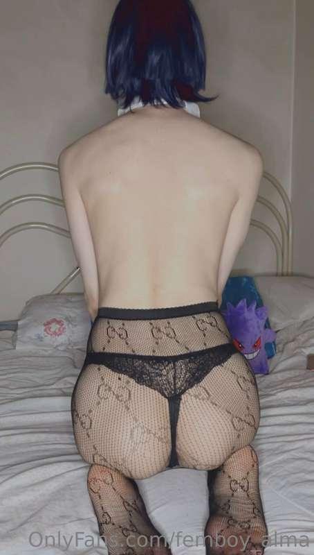 Here's some more bunny ass >.<
Btw I would love to know if y..