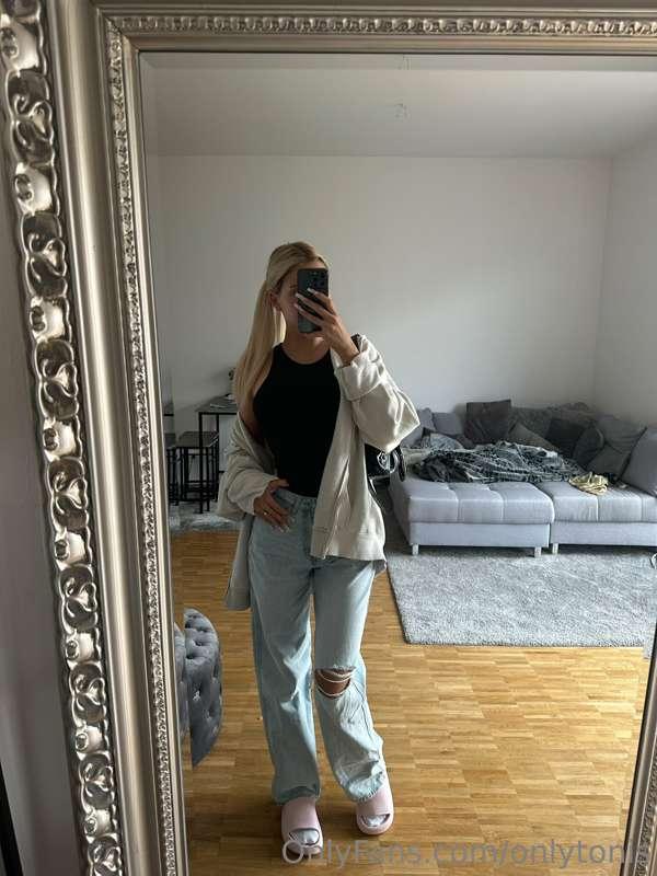 Follow me 😍