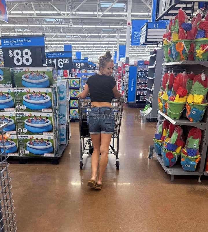 wouldnt you love to be walking behind me at Walmart?