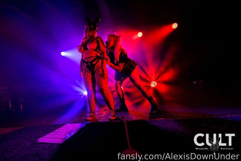 alexisdownunder image #2