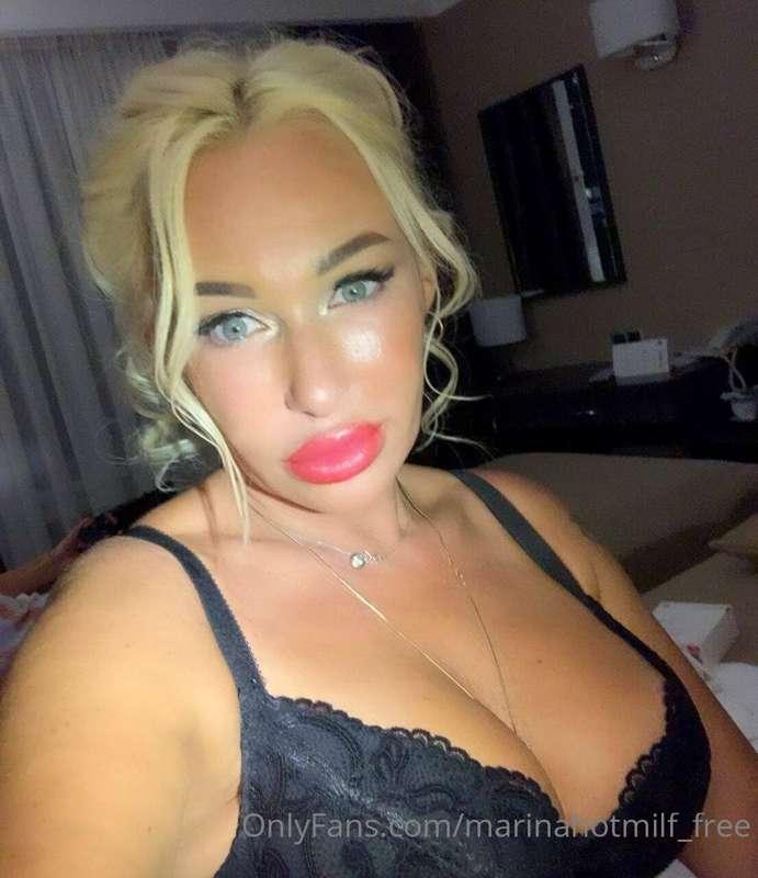 My dear fans!!❤️❤️
You subscribed to my VIP page @marinahotm..