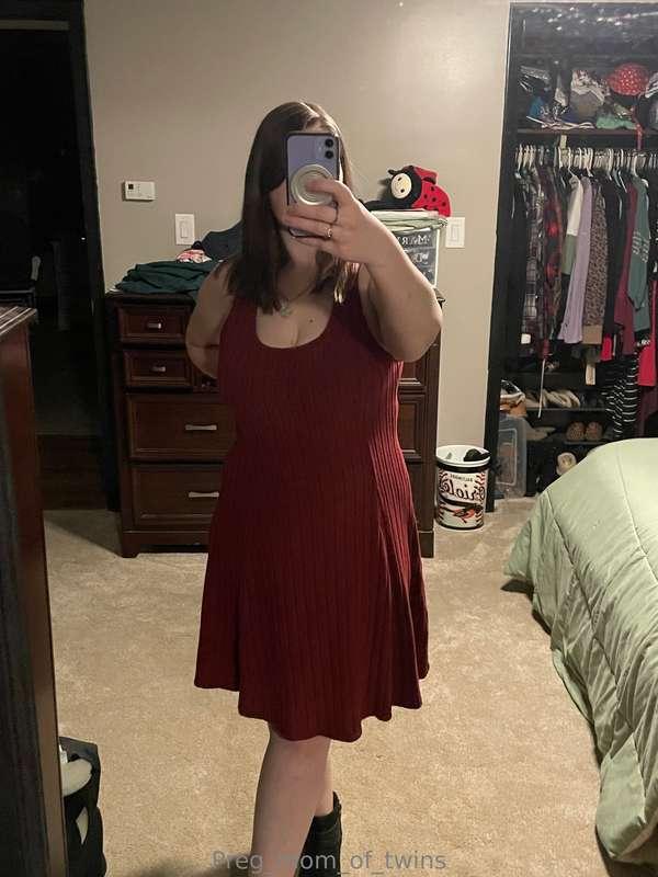preg_mom_of_twins image #2