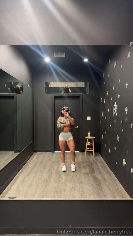 come and work me out ;)https://onlyfans.com/itslanahcherry