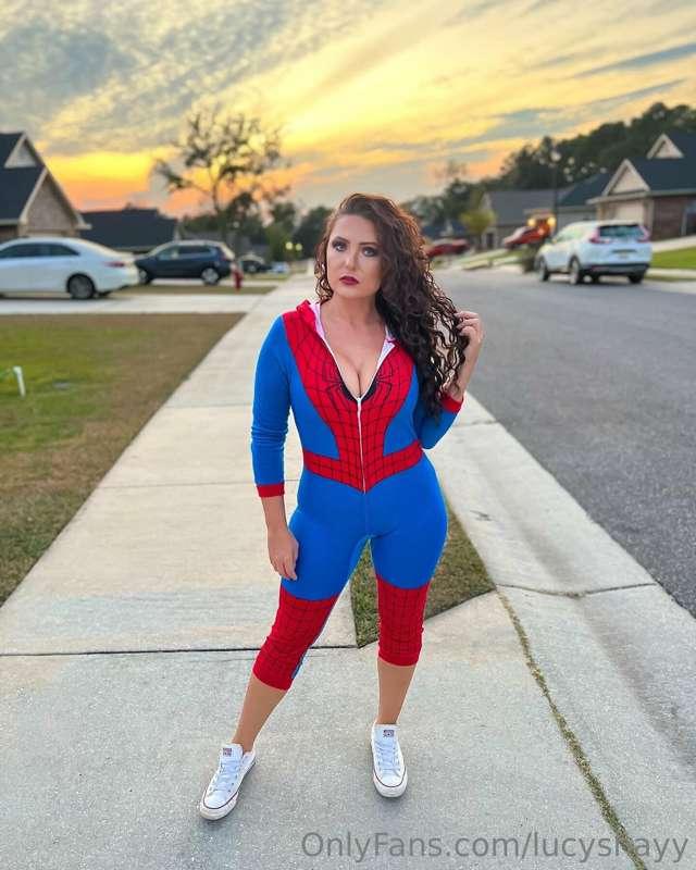 These are kids PJs…. 
Does anyone have any Marvel fantasies?..