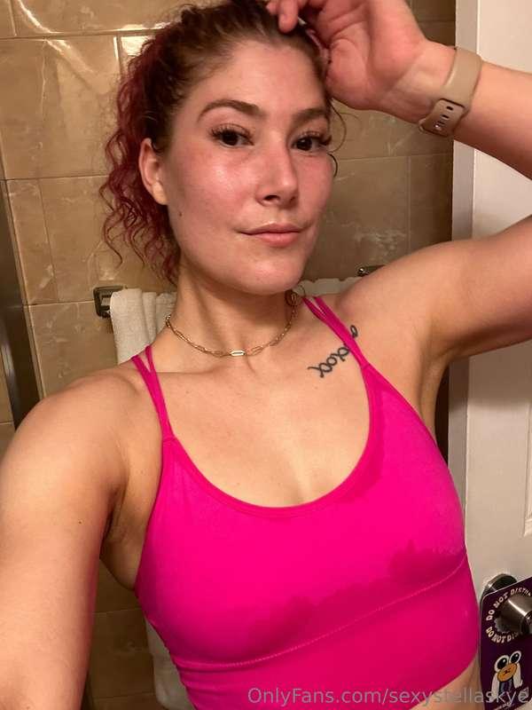 No problem working up a sweat in this Miami heat 🔥🔥